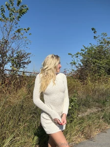 Just a girl who loves nature and her horsessss may favorite type of