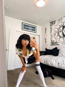 Happy friday babes im running a sale on my paid page today part 2