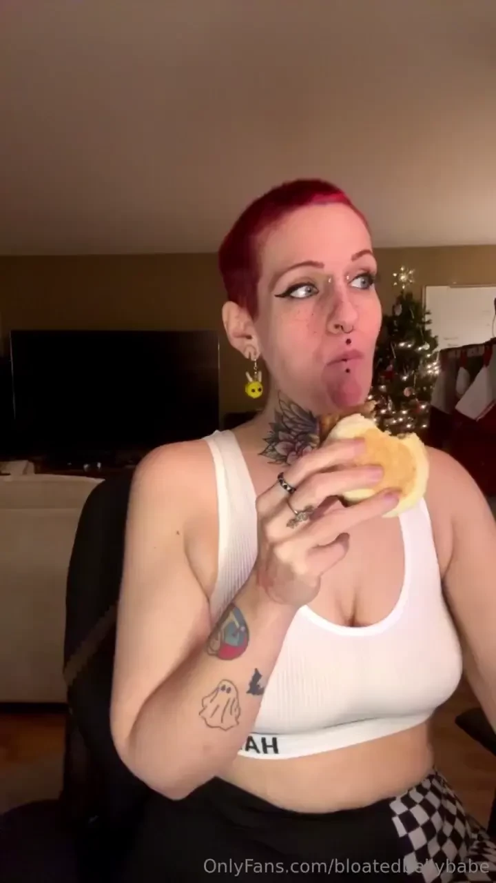 All day stuffing i had 4 breakfast sandwiches a 5 cheese pasta with 