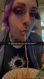 Discovered if i use snap it s easy to add dialogue thoughts on this
