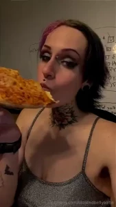 Had a chat session today customer booked an hour session and bought part 6