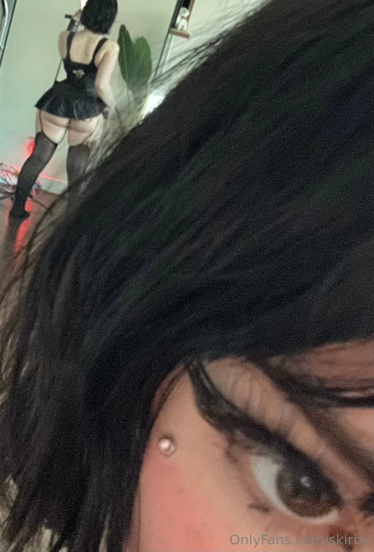 It would be a shame not to show what god gave me 