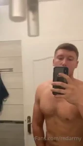 What do you think of my new haircut talk to me in dm if you need me