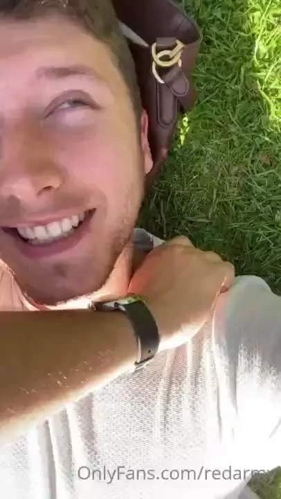 Hey guys happy easter monday just to say hi i am in a park i will send 