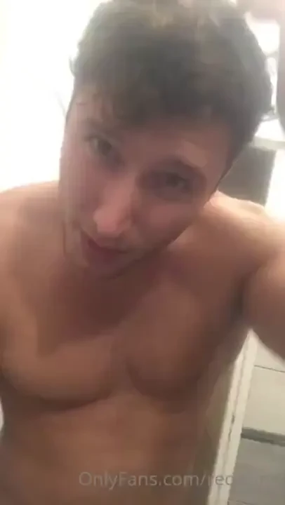 Kissing session tell me if i made u hard below 