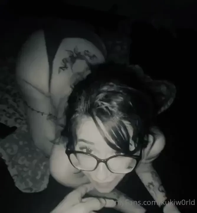 Tell me i m ur pretty girl 