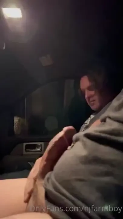 Had some fun with a grindr hookup full 16min video will drop on the 