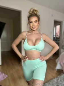 I love nothing more than a morning workout lets get sweaty part 2