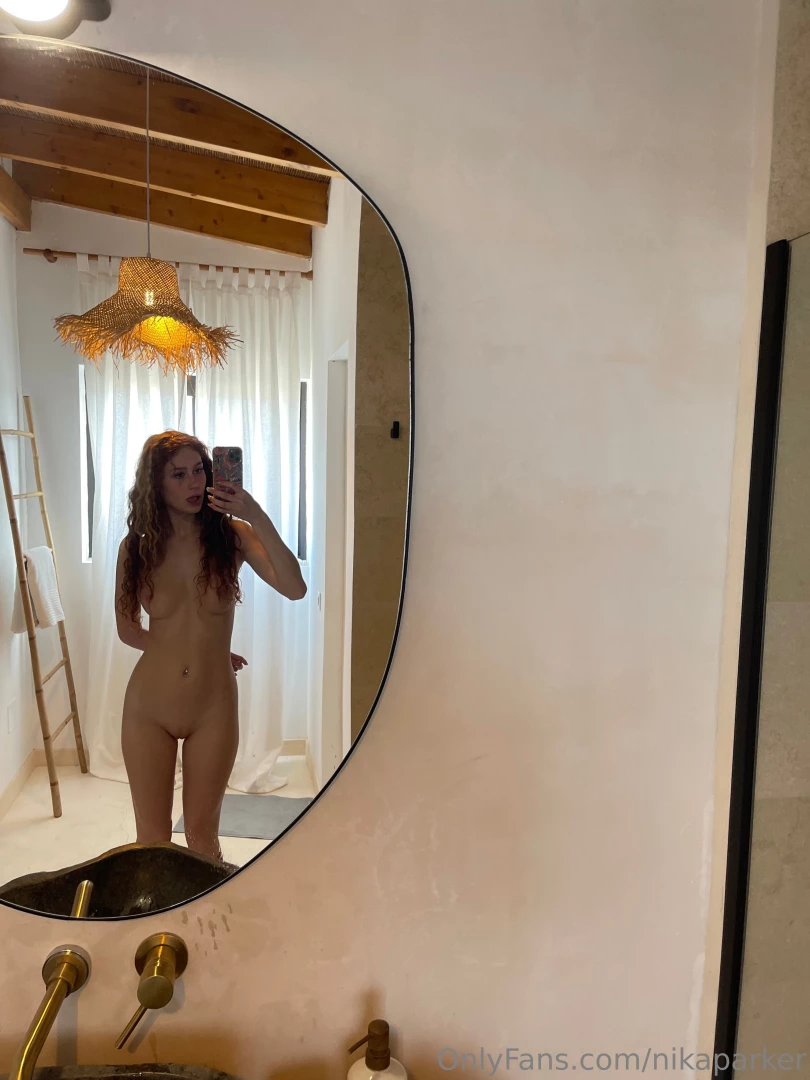 Me and me and me in a mirror part 4 