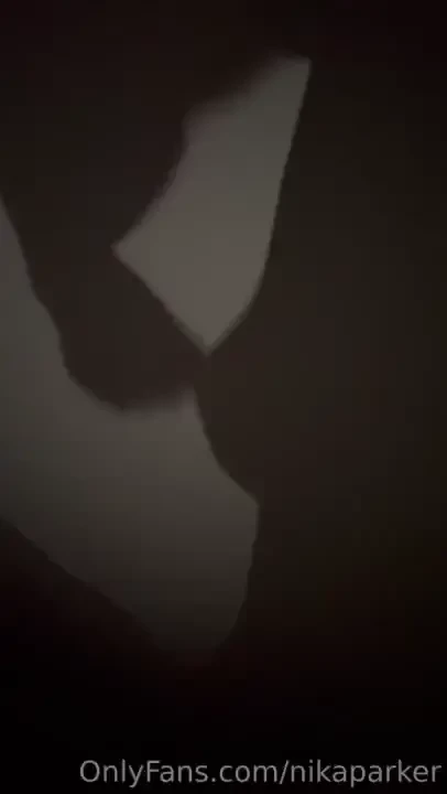 I love making shadow puppets 
