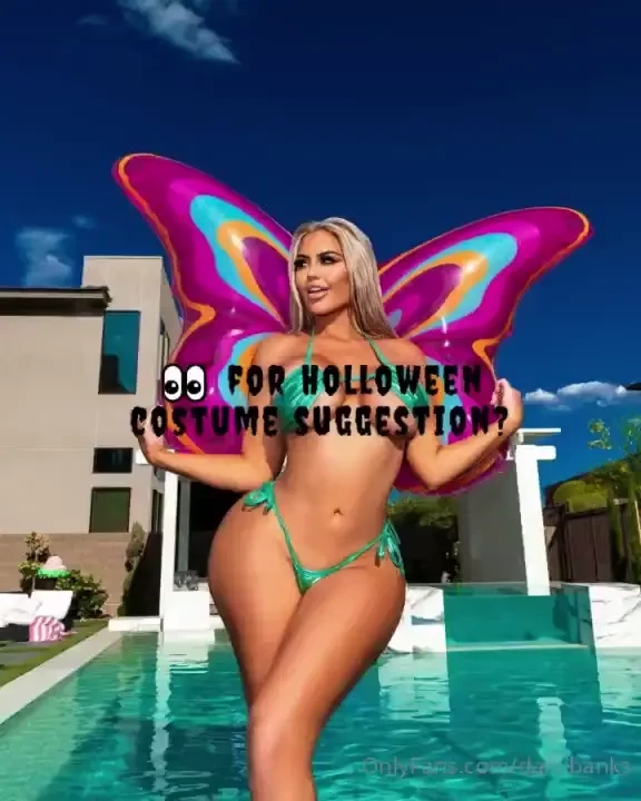 Comment below what you wanna see me dressed as 