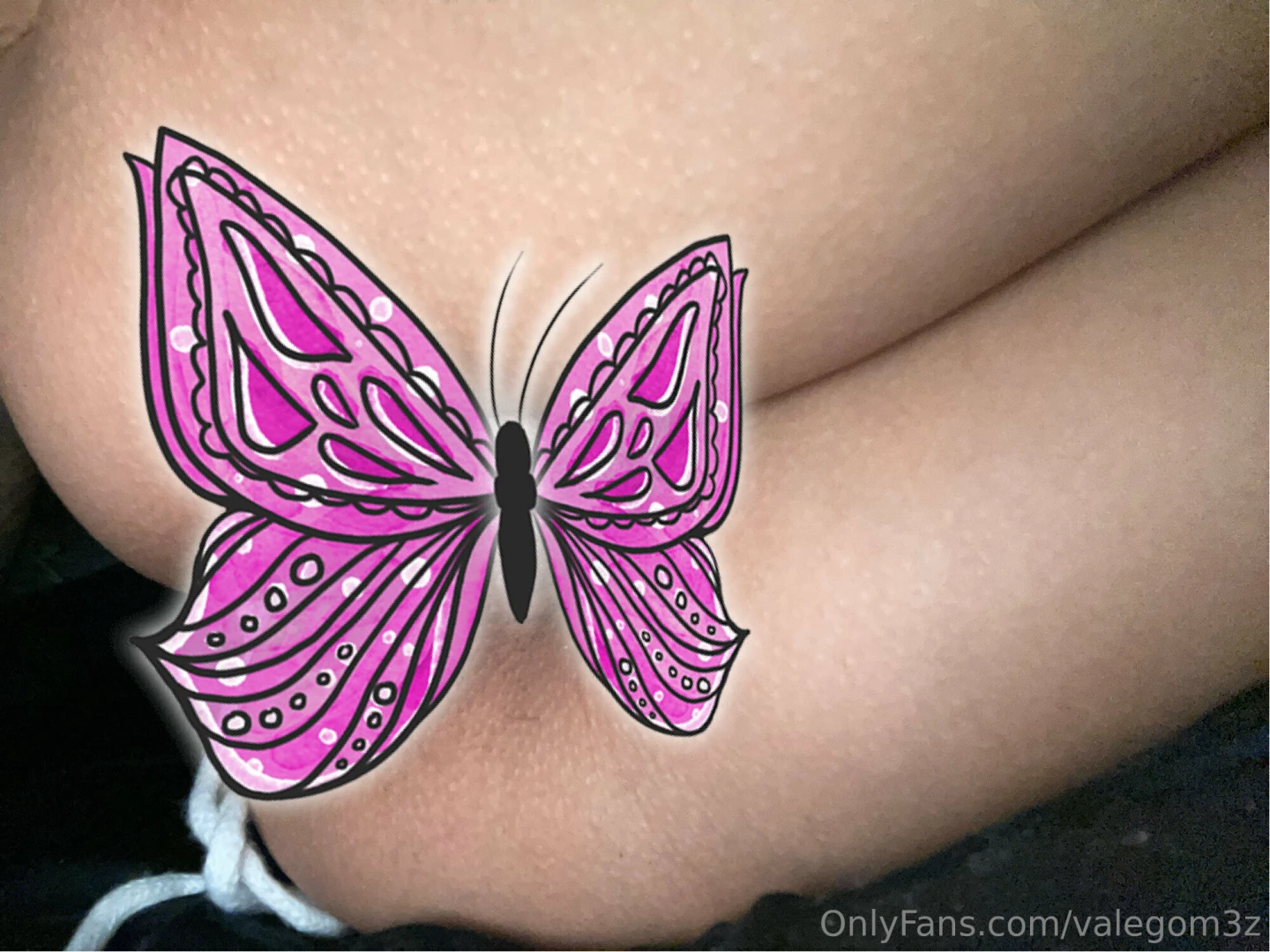 Valegom3zvip vip do you want to see my ass and my pussy uncensored dm 