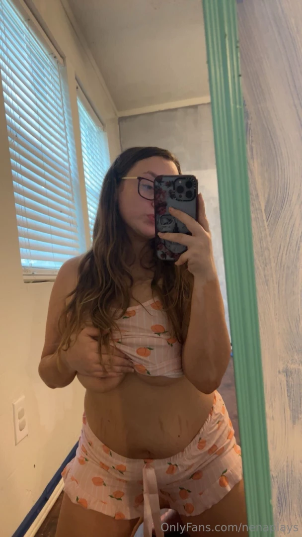 Feeling peachy dm me let s talk 