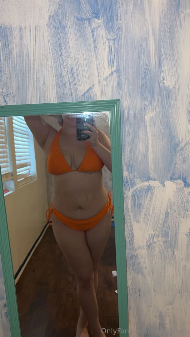 Make sure to go to my profile and add my new snap 