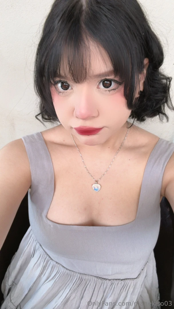 Be a good boy and stare 