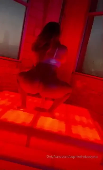 Ready for a bootyful show 