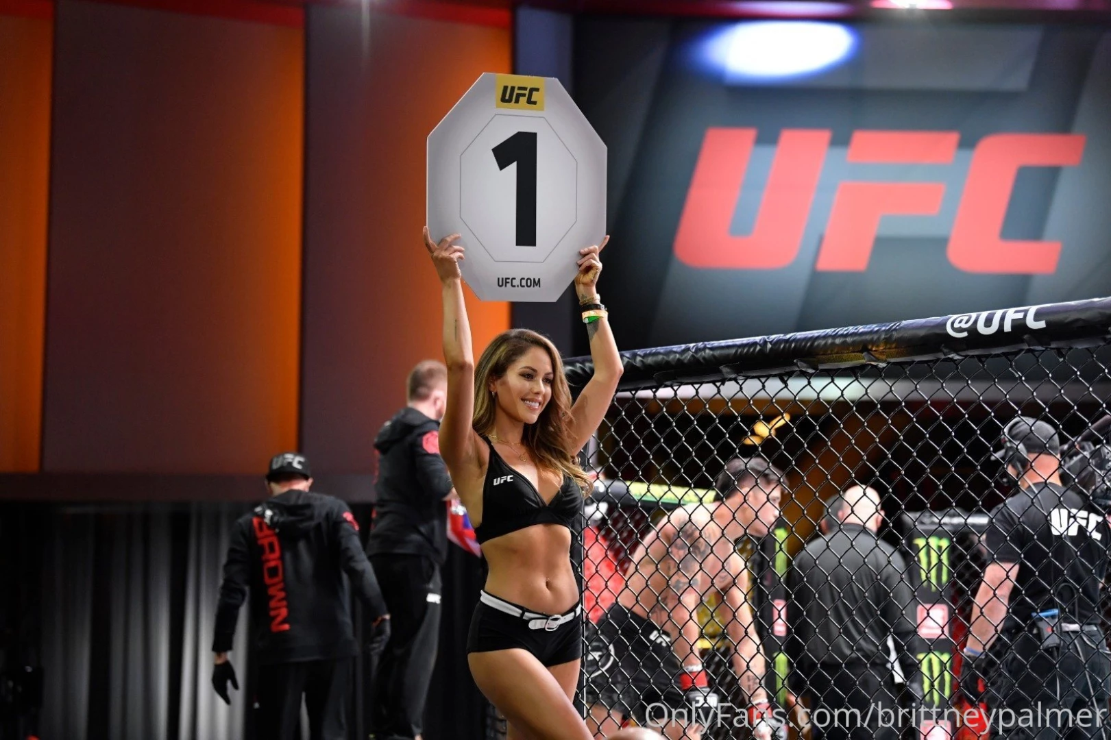 Had such a great weekend being back with the ufc i can t wait to show 