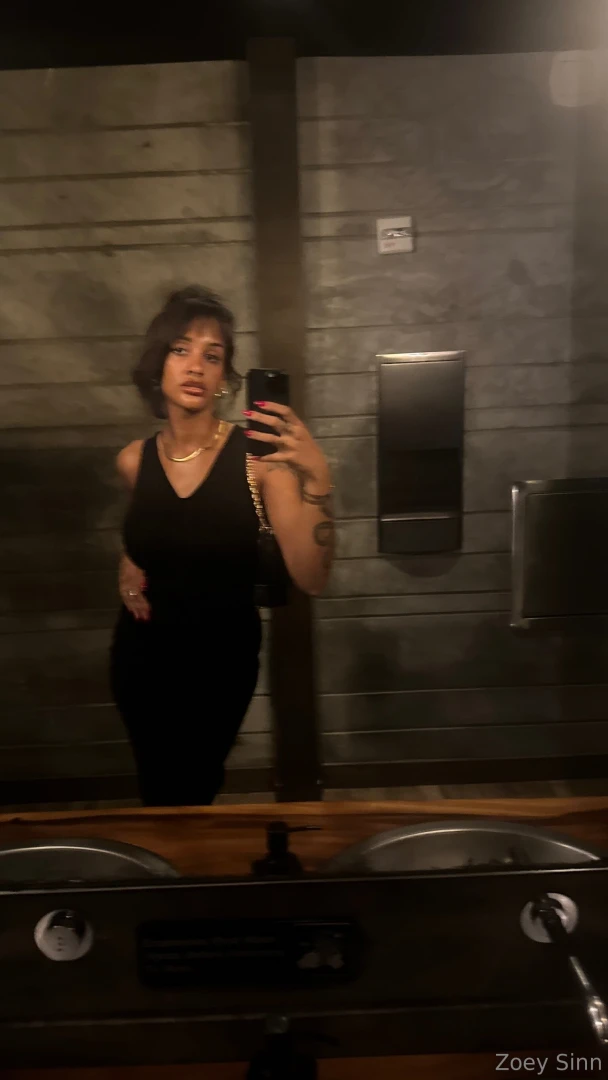 The bathroom said no pics but my outfit said watch me part 1 