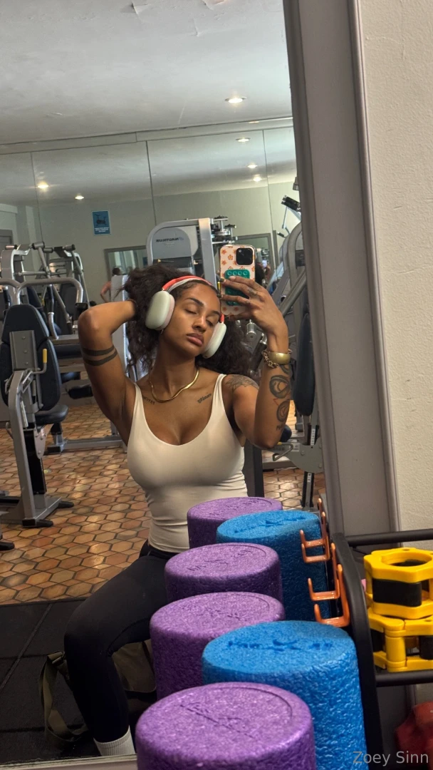 The best way to start your day with my new video waiting in your dms 