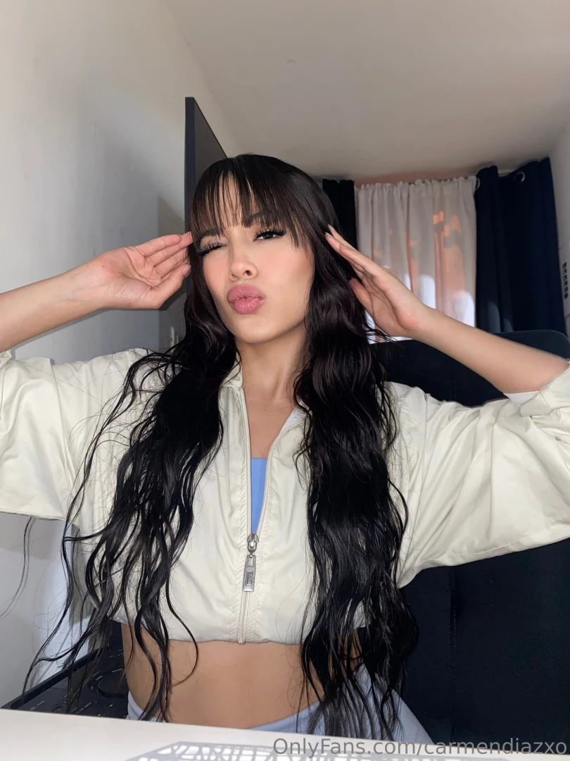 Only the lucky ones get to see this side of me 