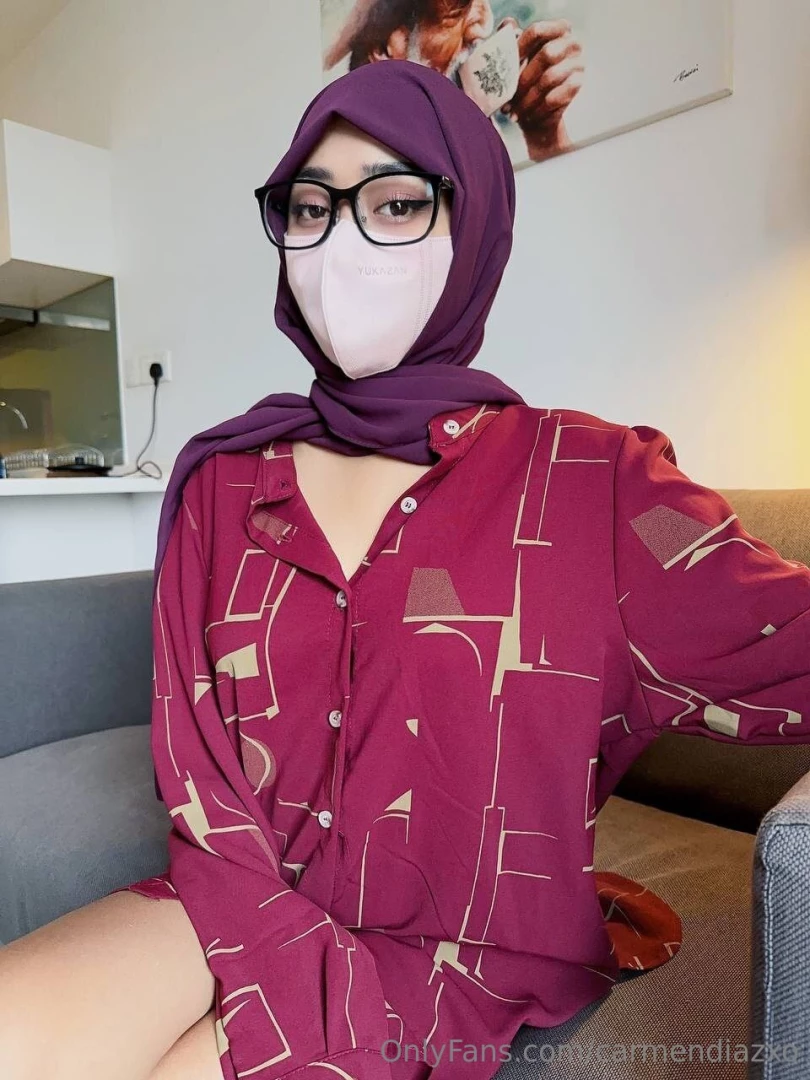 Secret nympho is super horny and wants to discover new pleasure she s part 12 