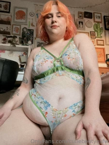 Here s some cute pics of me hope you enjoy couldn t contain my puss part 3