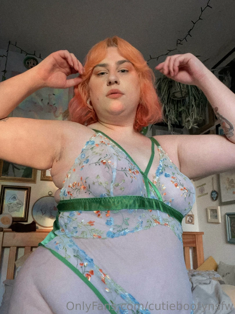 Here s some cute pics of me hope you enjoy couldn t contain my puss part 14 