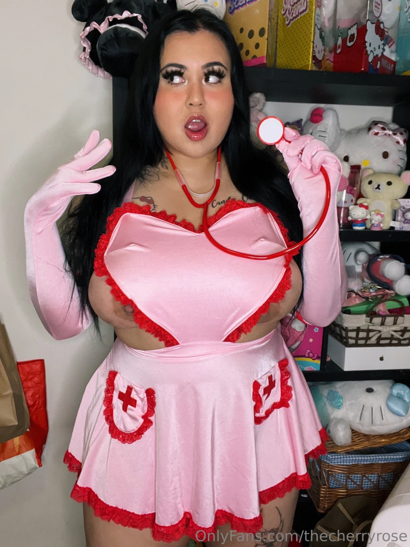 Naughty nurse tastes her pussy 