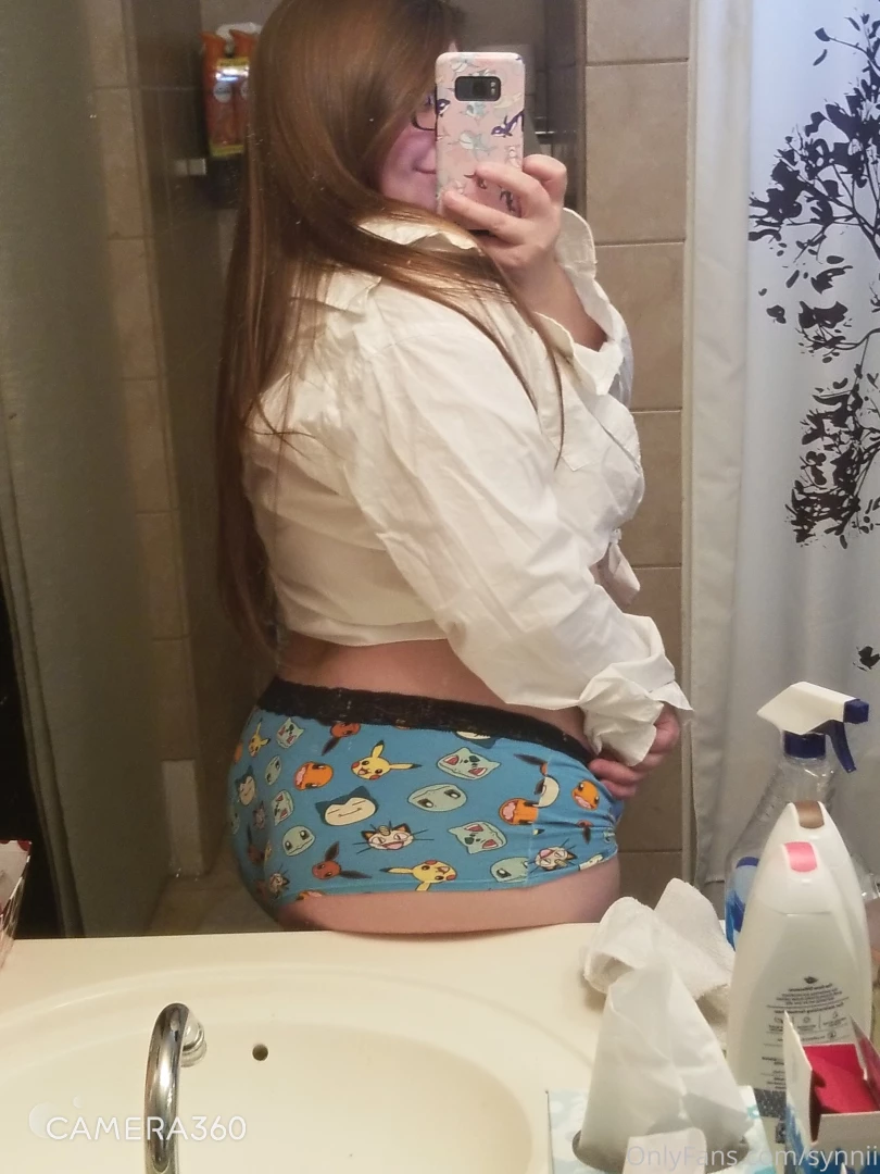 Suprise panty pic of the day of course its pokemon would you expect 