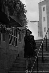 What color underwear do you think i m wearing