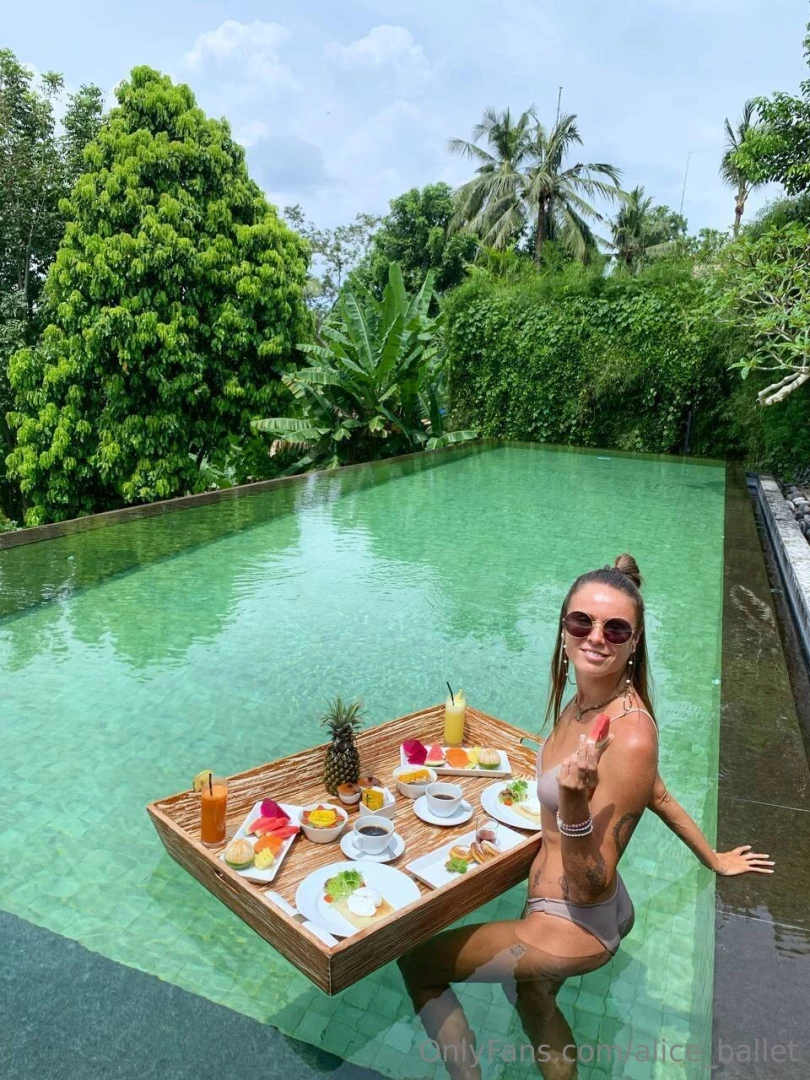 A little bit of summer in your stream do you miss the sunshine of 