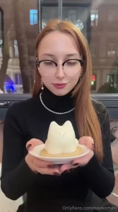 I love unusual desserts what do you want to do with this funny sweet