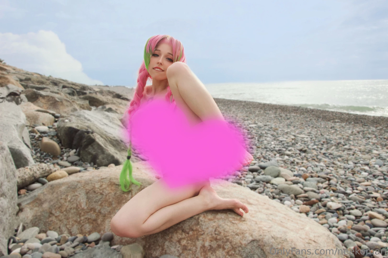 What color is this naughty mitsuri s swimsuit write me in dm to find 