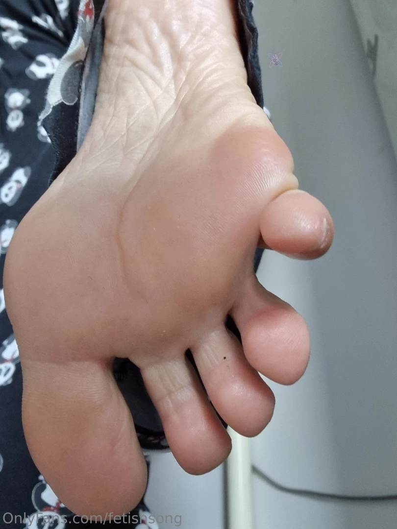 Aliceaperegina free mistress ad https onlyfans com aliceaperegina part 21 