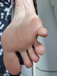 Aliceaperegina free mistress ad https onlyfans com aliceaperegina part 21