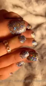 Excited to see this pedicure in natural light it glitters so much irl