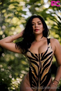 I just sent a naughty surprise to someone who tipped me earlier