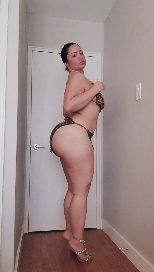 What am i supposed to do with this little ass outfit should i make a part 1 