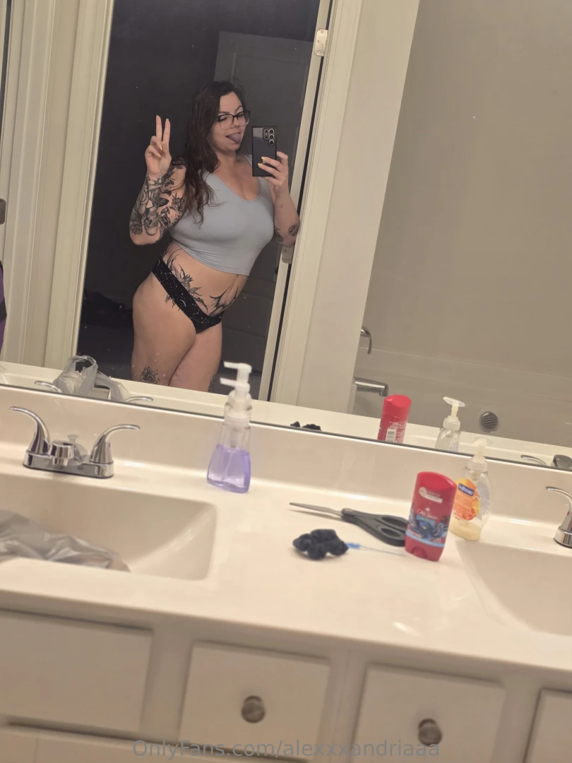 Does being shaved or hairy matter to you part 2 