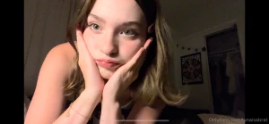 Happy wednesday 10 min solo masturbation vid hope you enjoy check dm part 1