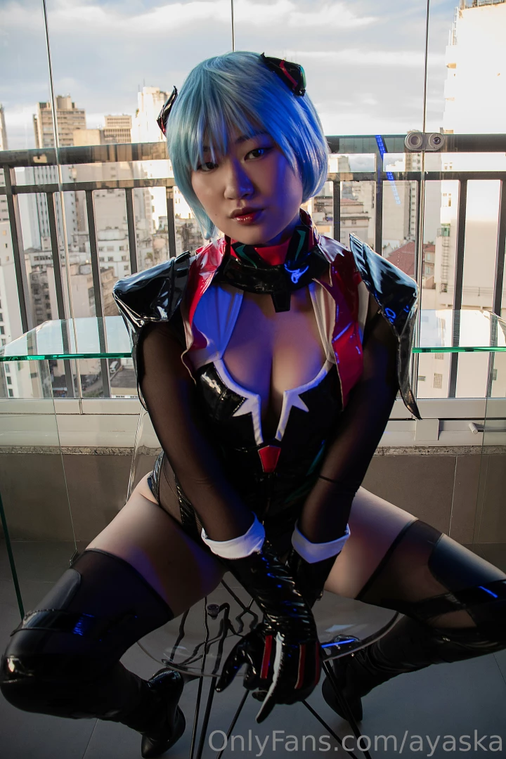Are you reeady for a cosplay set 