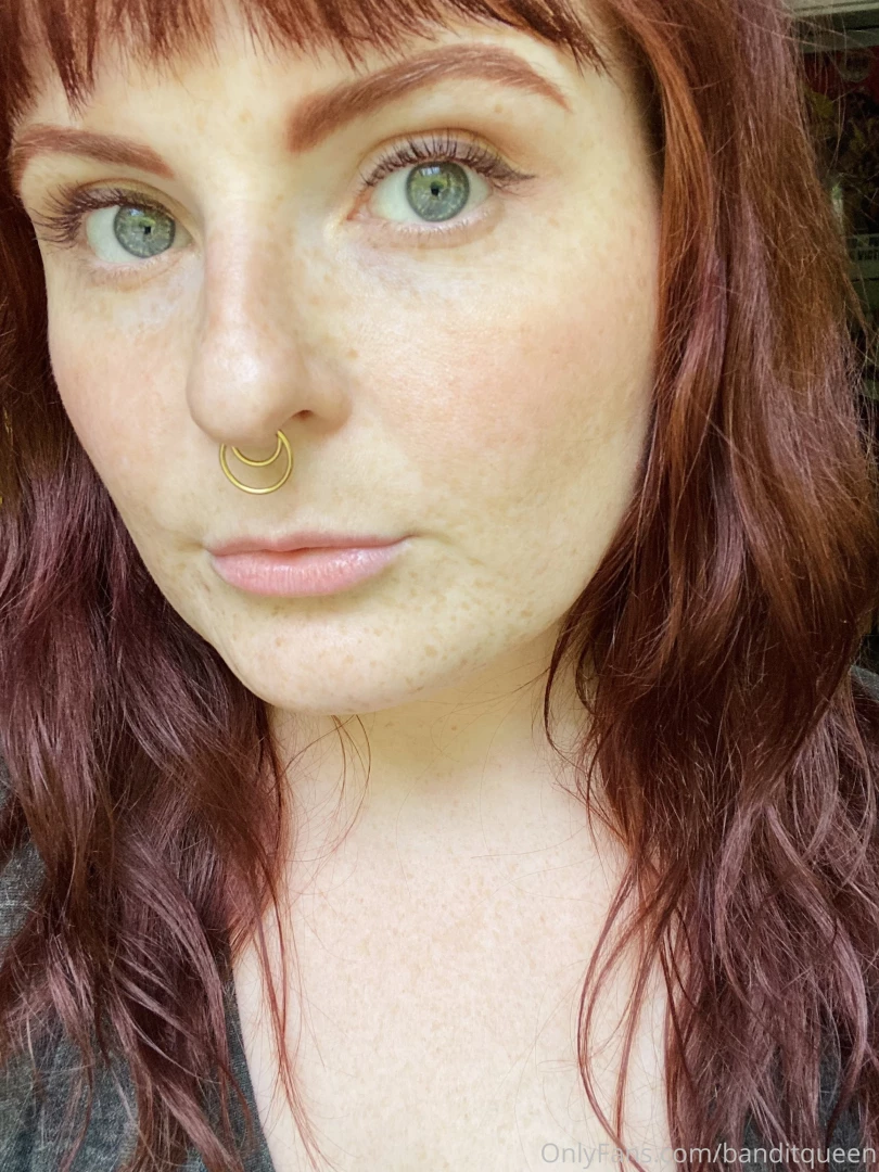 Just a bunch of selfies because i wore eyeliner and felt cute part 10 