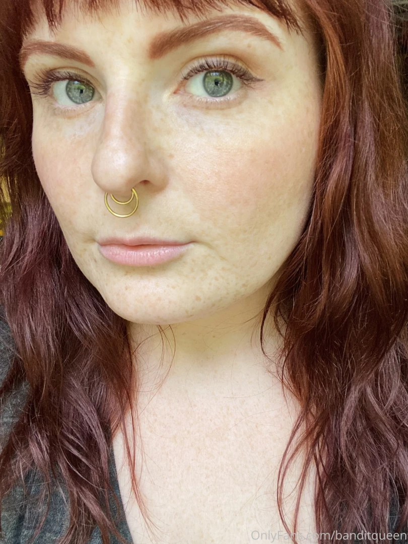 Just a bunch of selfies because i wore eyeliner and felt cute part 12 