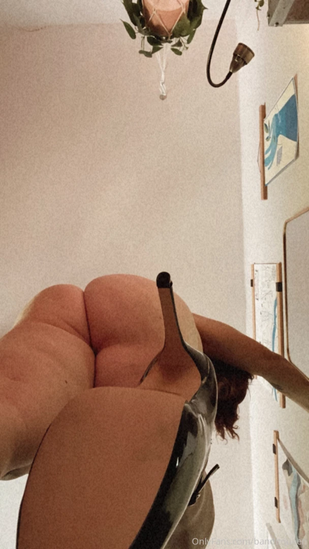 Fuck me in these heels and nothing else swipe to see me spread my part 5 