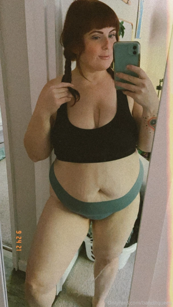 I was feeling pretty and sassy so i gave myself pigtails today and part 21 