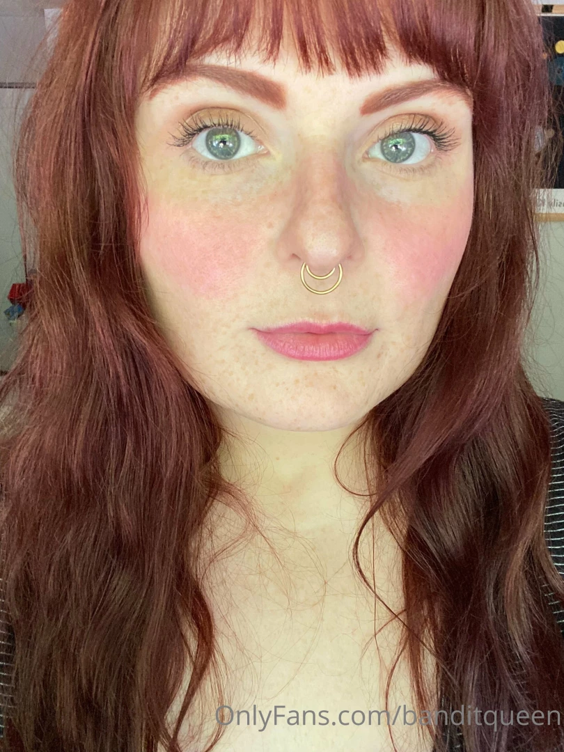 Feeling pretty and i wanna flirt with somebody part 1 