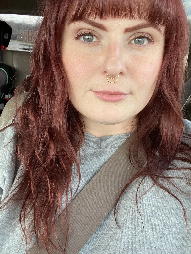 I hope you have a lovely saturday and a happy holiday if you celebrate 