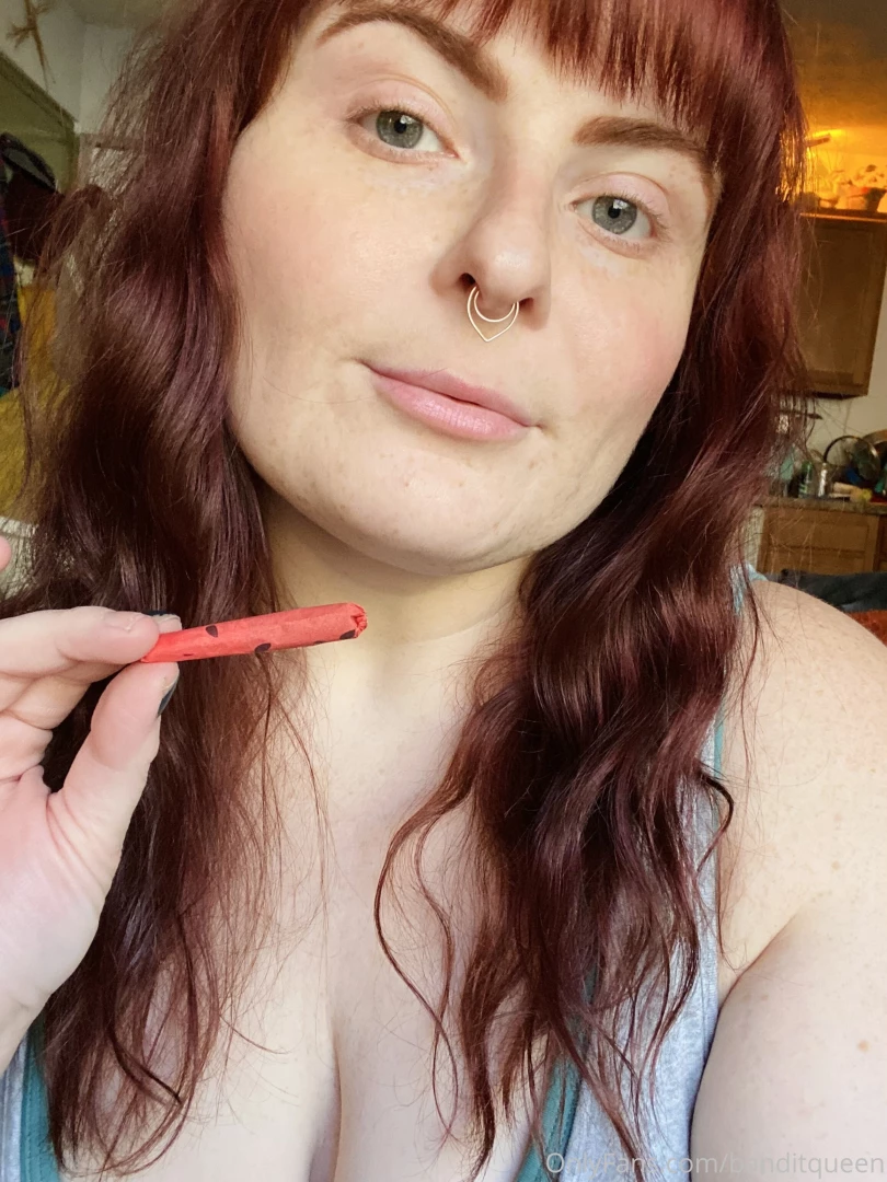 Enjoy an afternoon blunt with me and i ll show you my titties part 1 