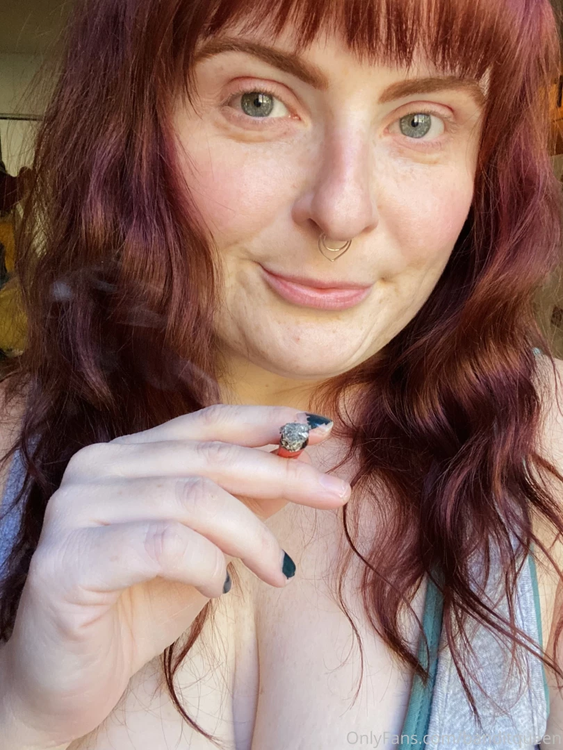 Enjoy an afternoon blunt with me and i ll show you my titties part 3 