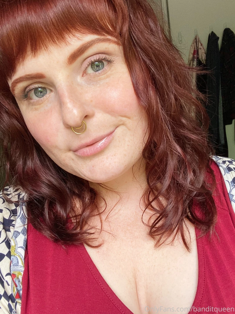 Swipe to see up my skirt part 3 